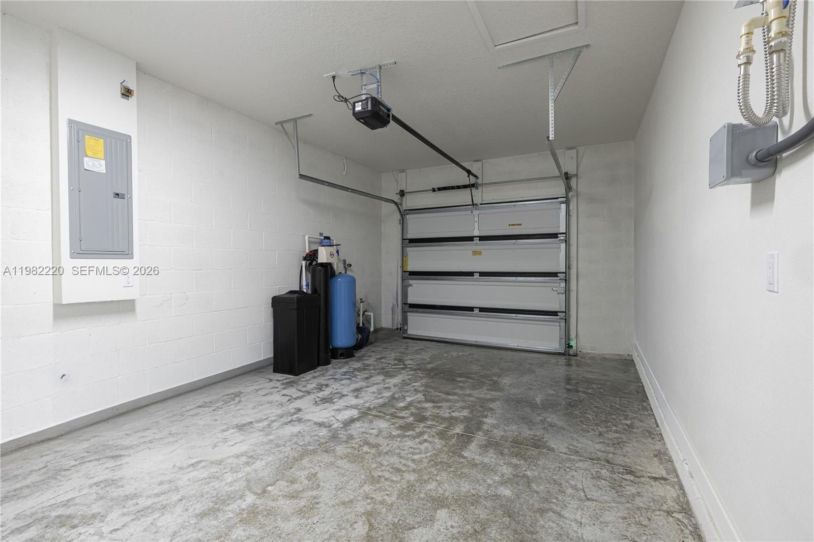 236 Wardell Ave Sw. Palm Bay, FL 32908