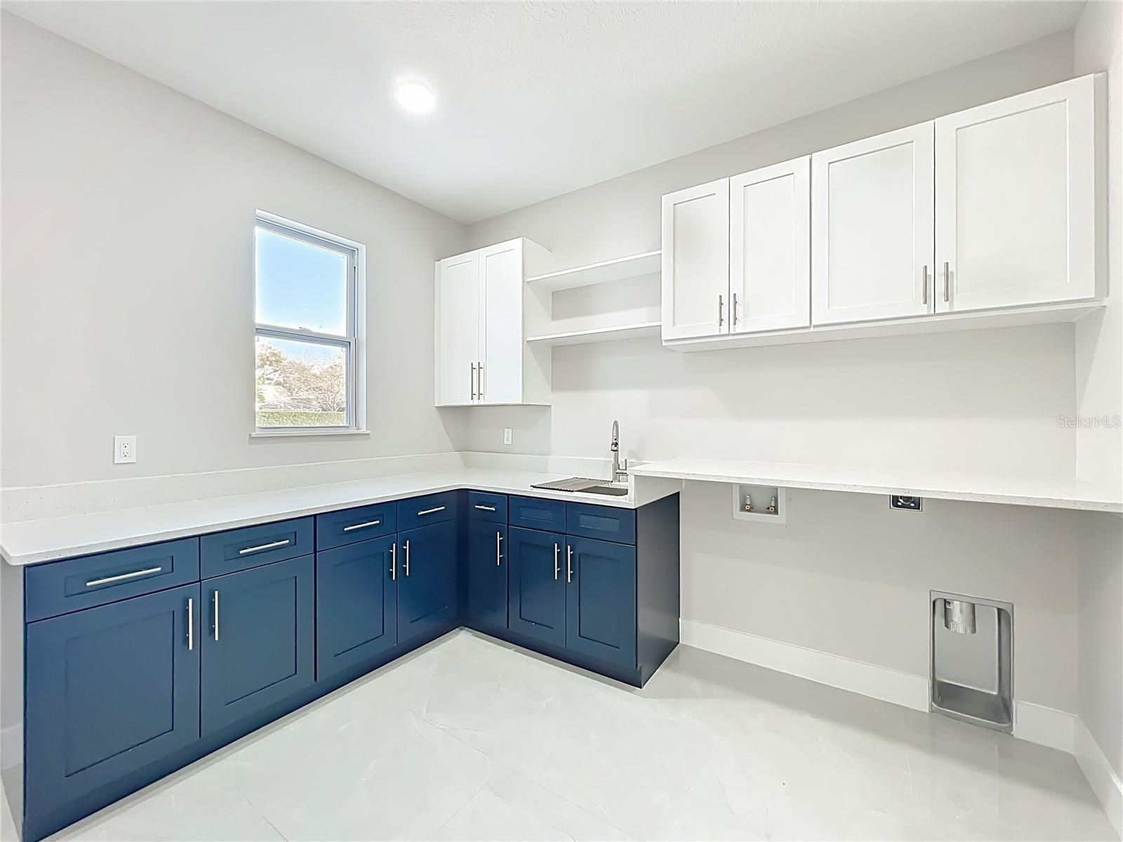 5448 Conway Pointe Court. Orlando, FL 32812