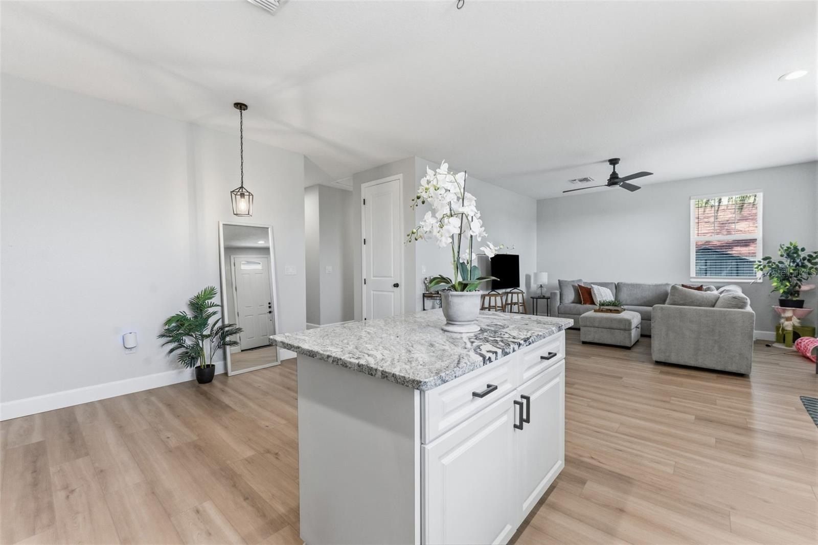 3414 Riverview Drive. Tampa, FL 33604
