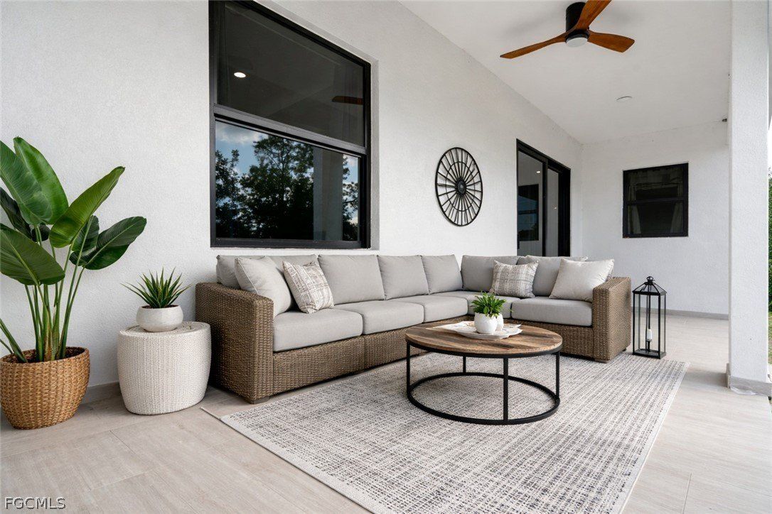 2250 10Th Terrace. Lehigh Acres, FL 33936