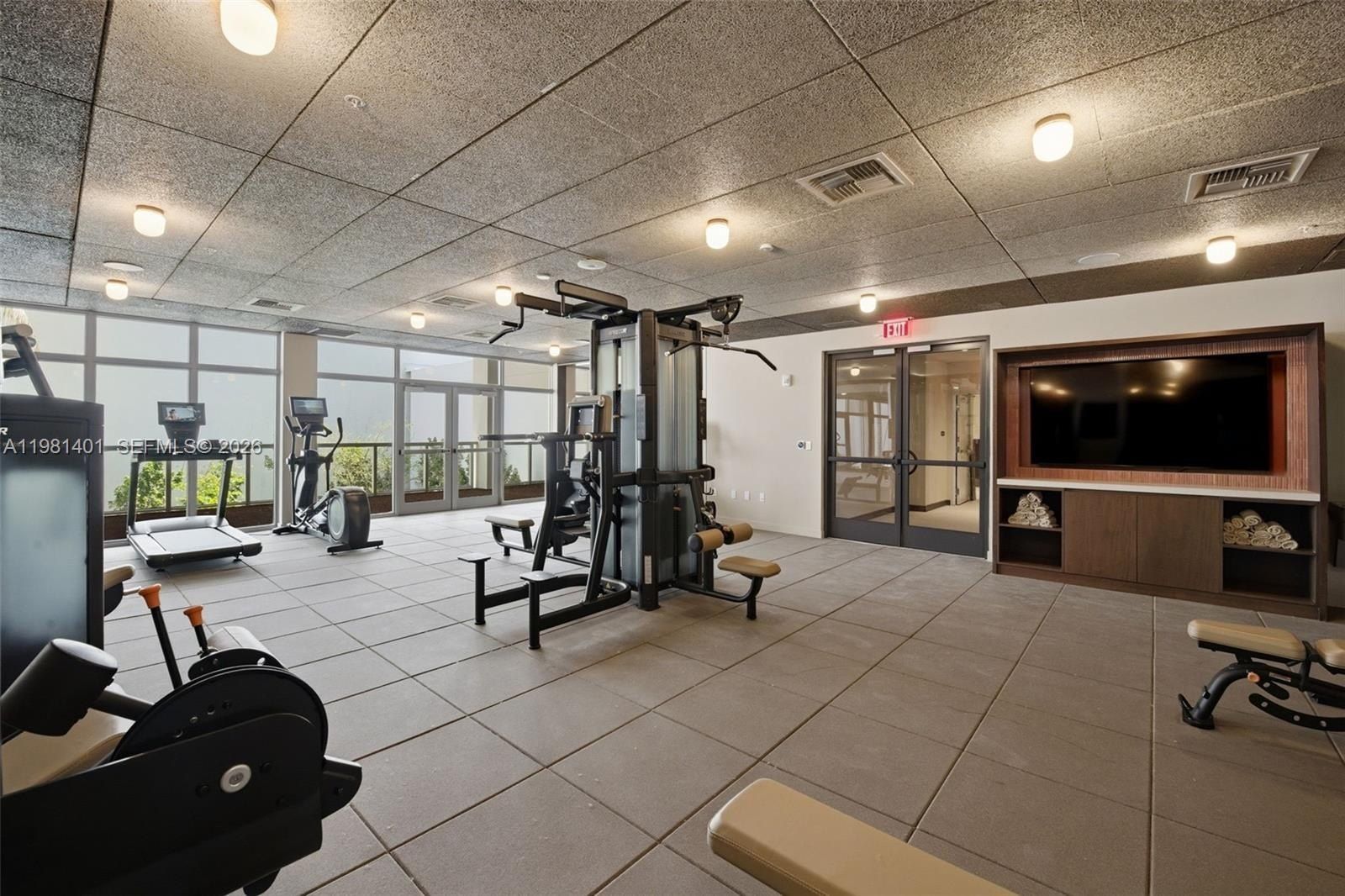 1611 Sw 2Nd Avenue. Miami, FL 33129