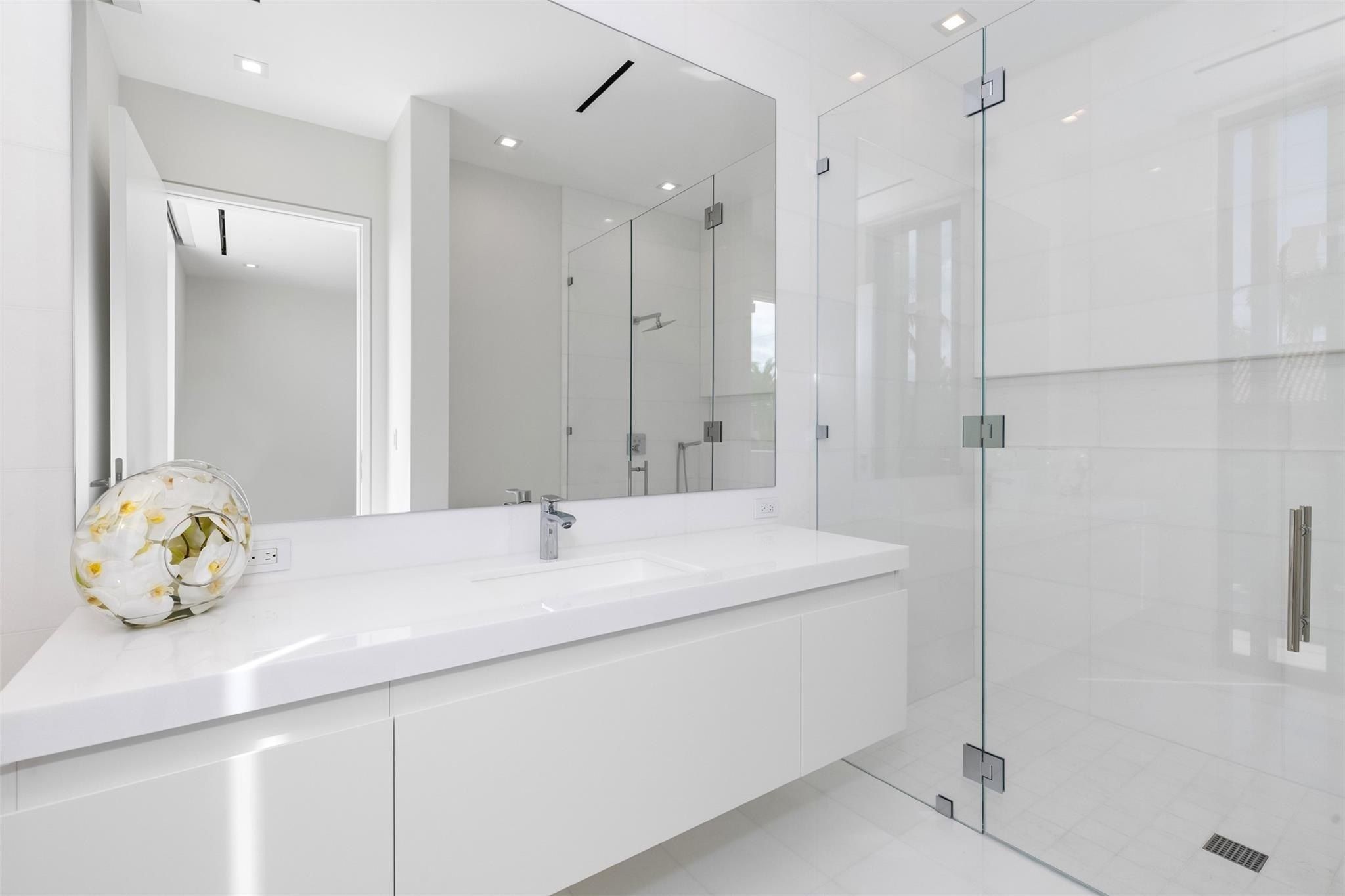 68 Isla Bahia Drive. Fort Lauderdale, FL 33316