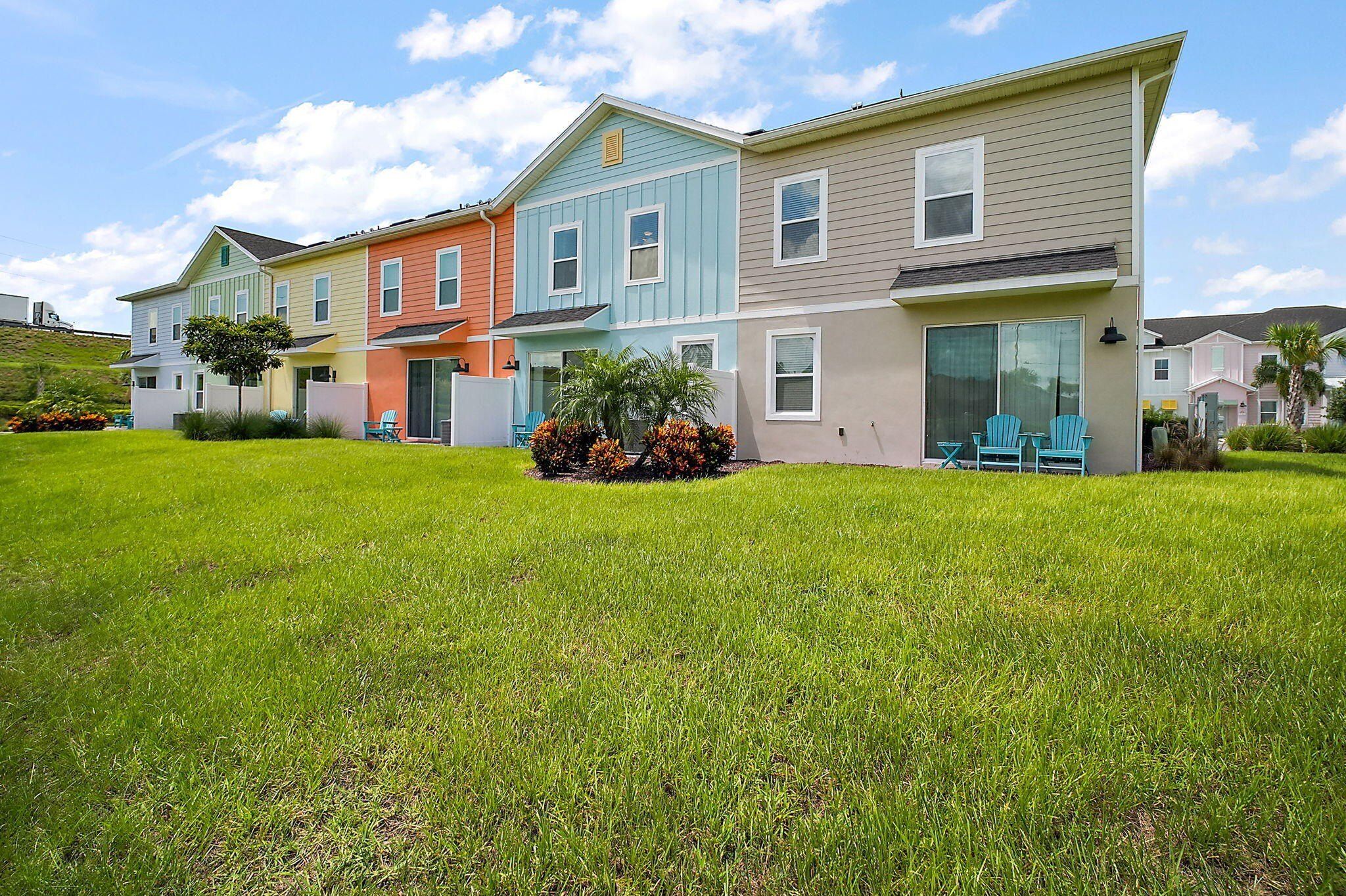 8174 Coconut Place. Kissimmee, FL 34747