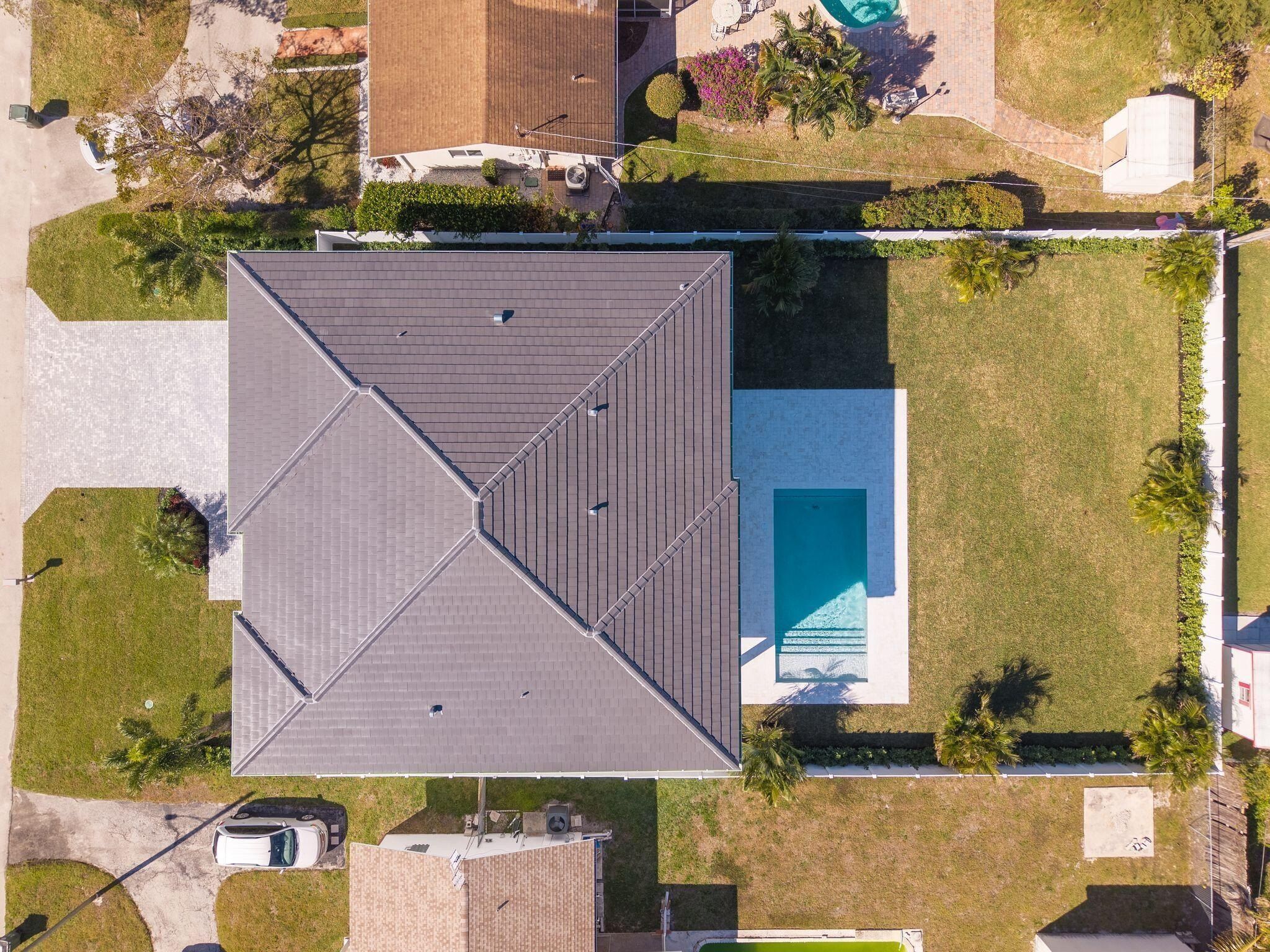 261 Nw 8Th Street. Boca Raton, FL 33432