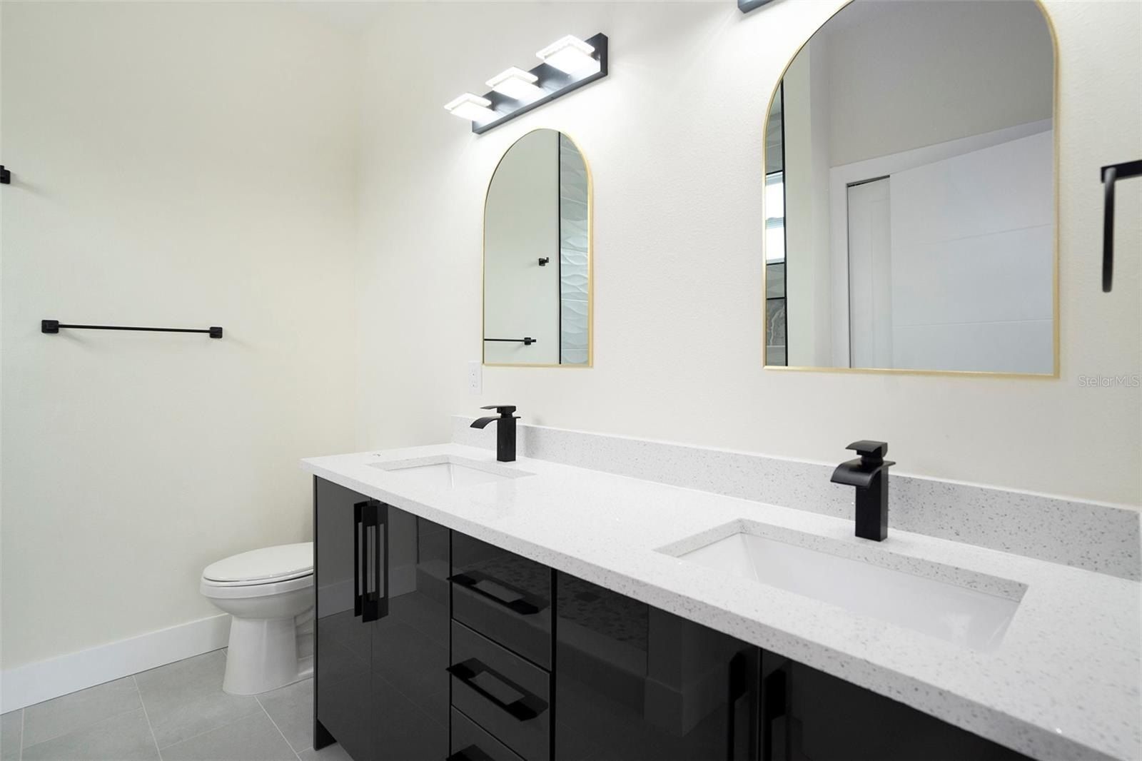 3612 Temple Street. Tampa, FL 33619