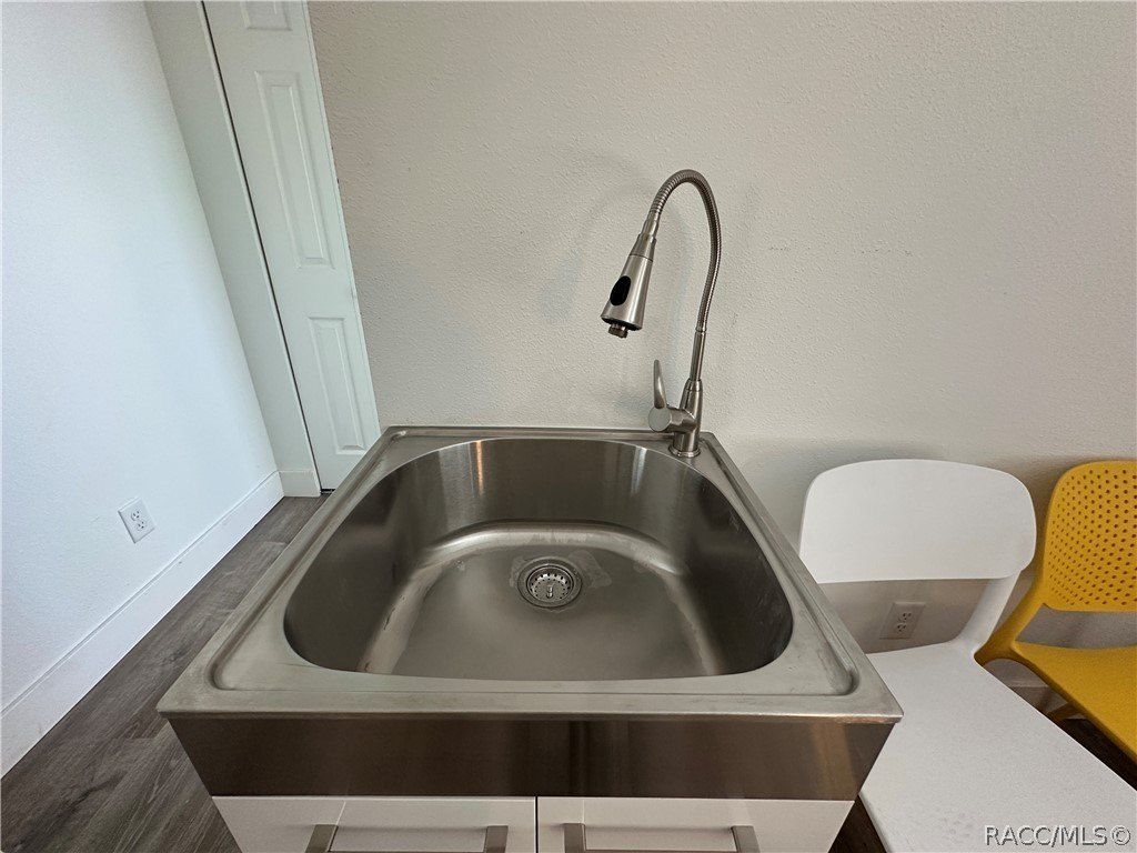 5737 N Claremont Drive. Citrus Springs, FL 34434