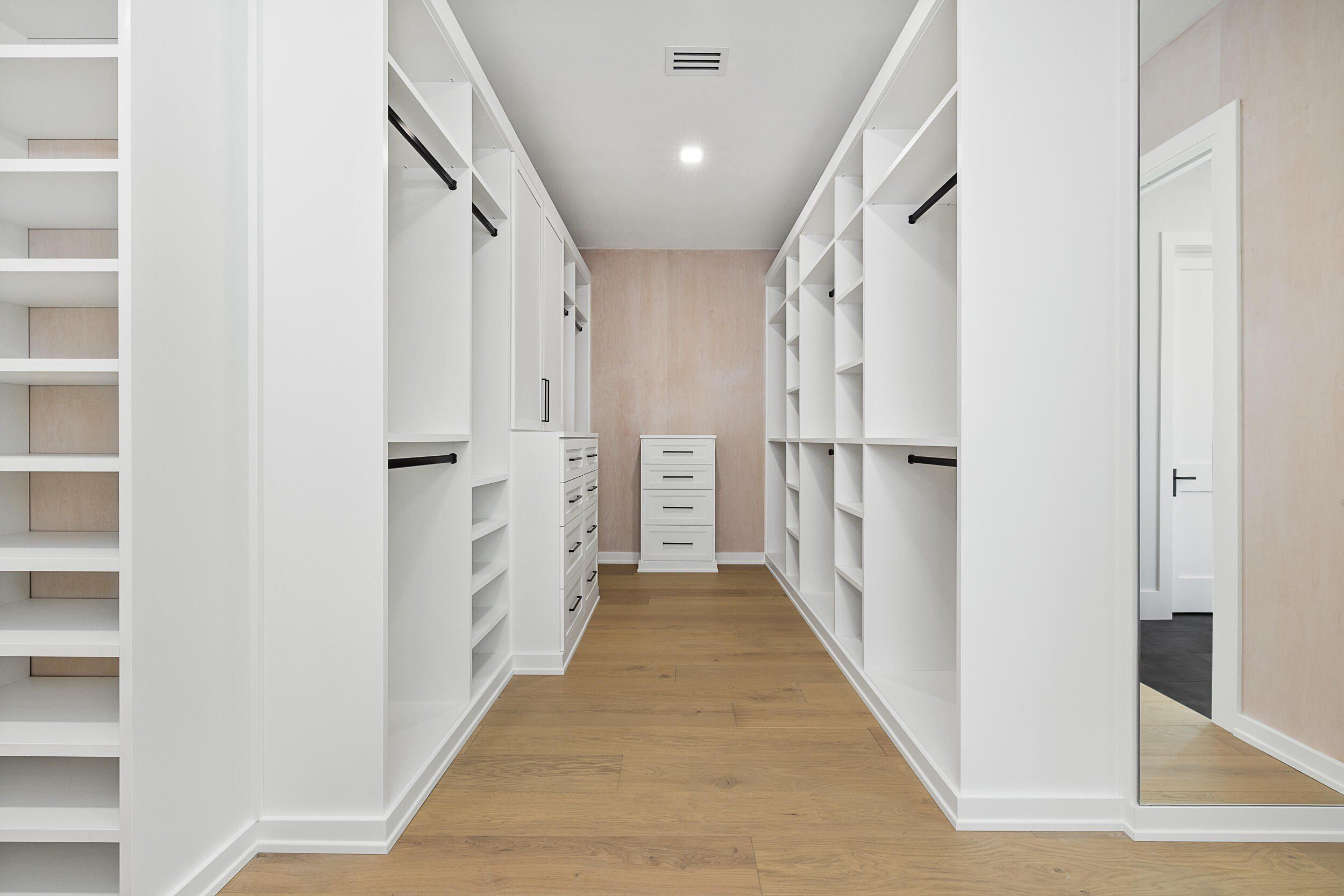 706 Lakeside Circle. North Palm Beach, FL 33408