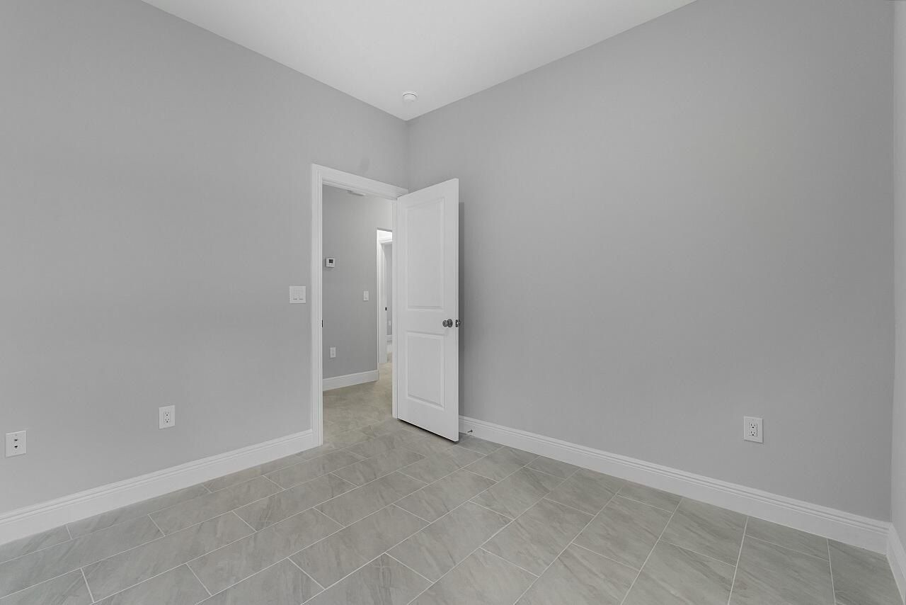 6215 4Th Lane. Vero Beach, FL 32968