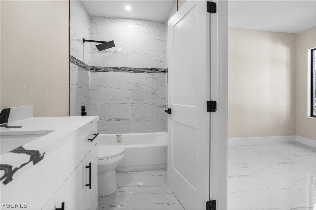 526 Knapp Street. Lehigh Acres, FL 33974