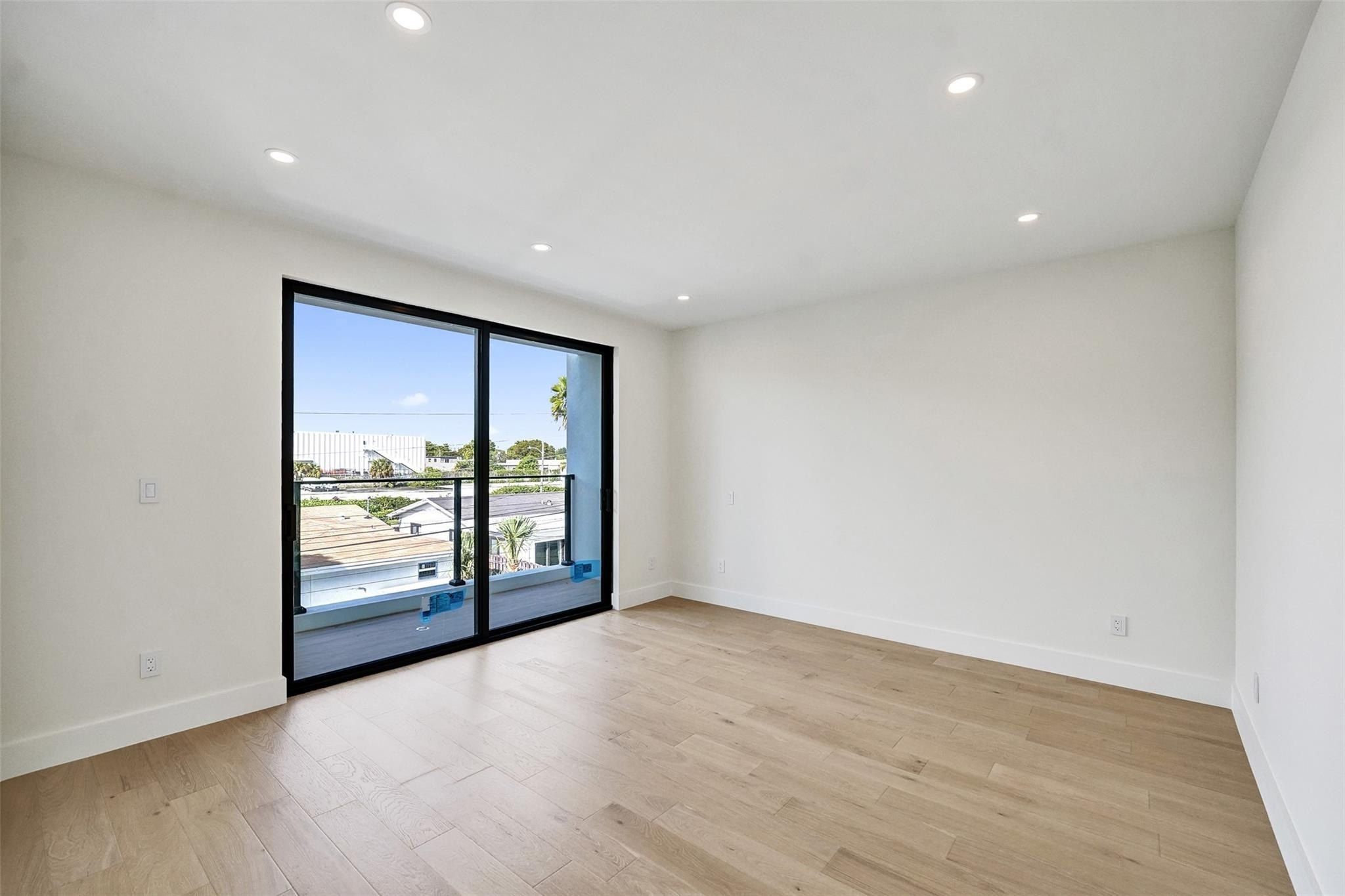 1525 Ne 15Th Avenue. Fort Lauderdale, FL 33304