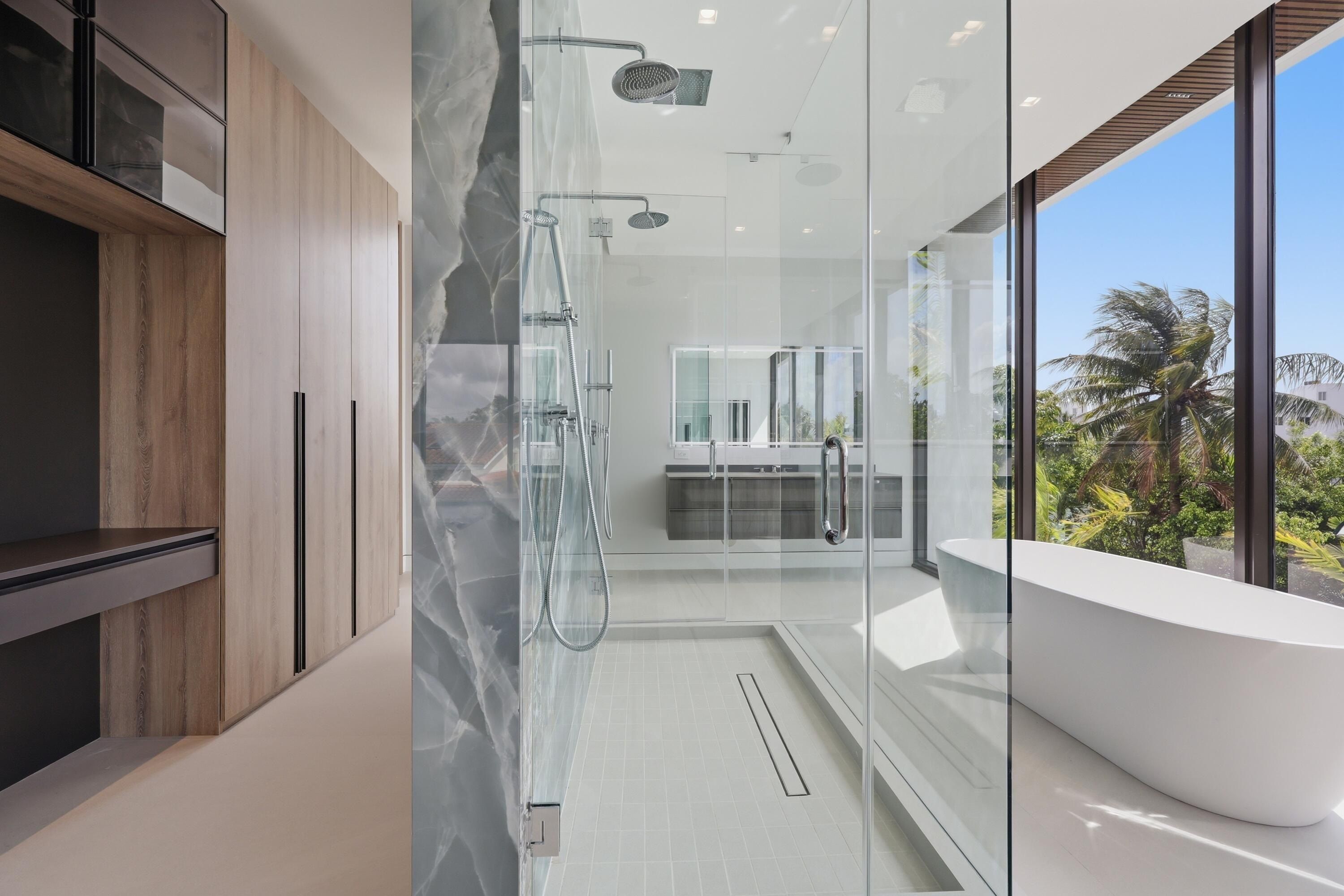 930 S Shore Drive. Miami Beach, FL 33141