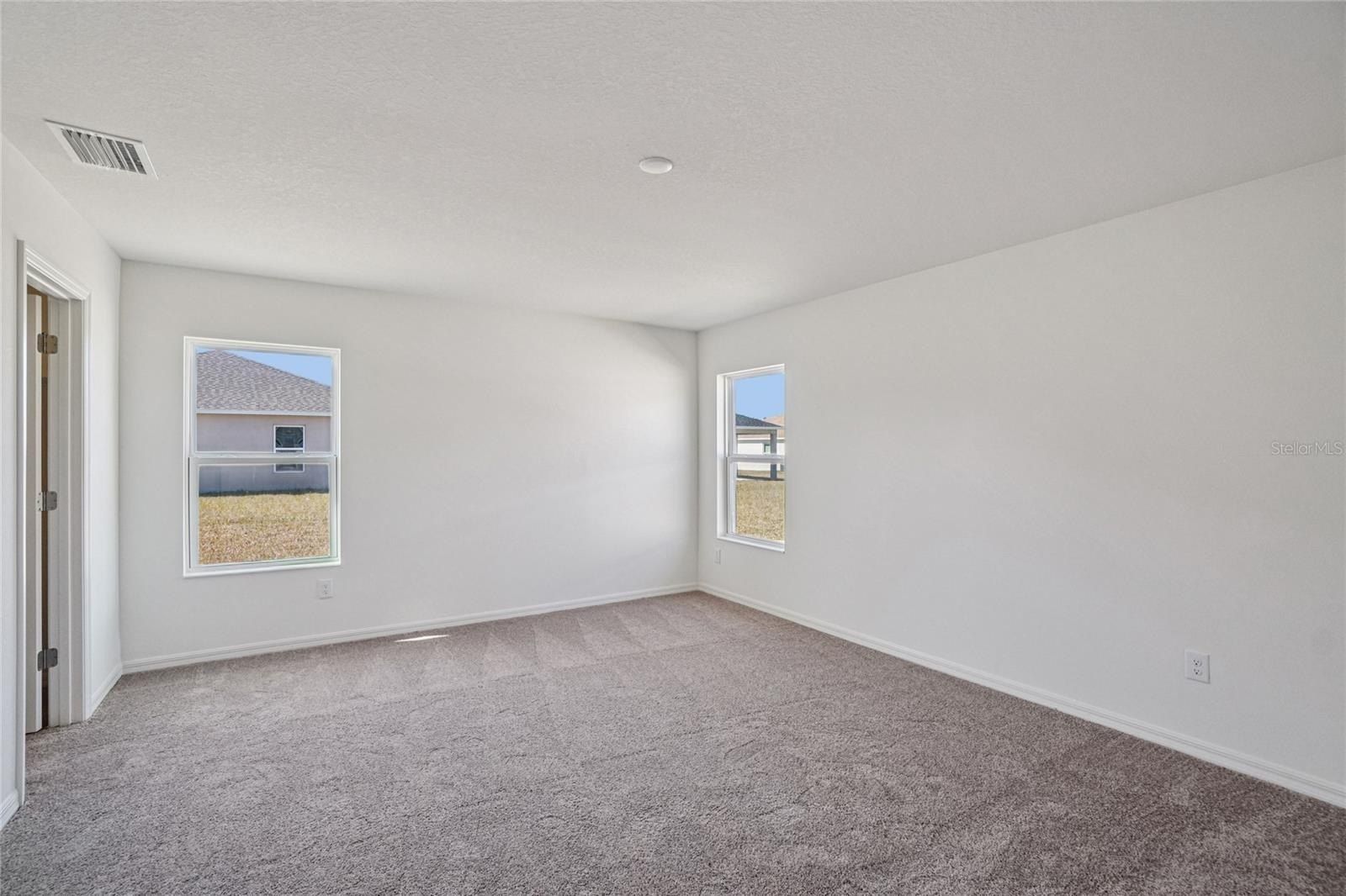 3323 Canberra Place. Palmetto, FL 34221