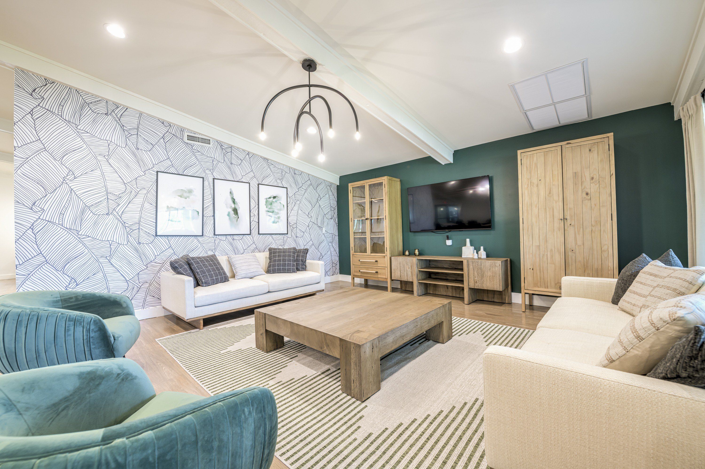 13 Queen Palm Drive. Naples, FL 34114