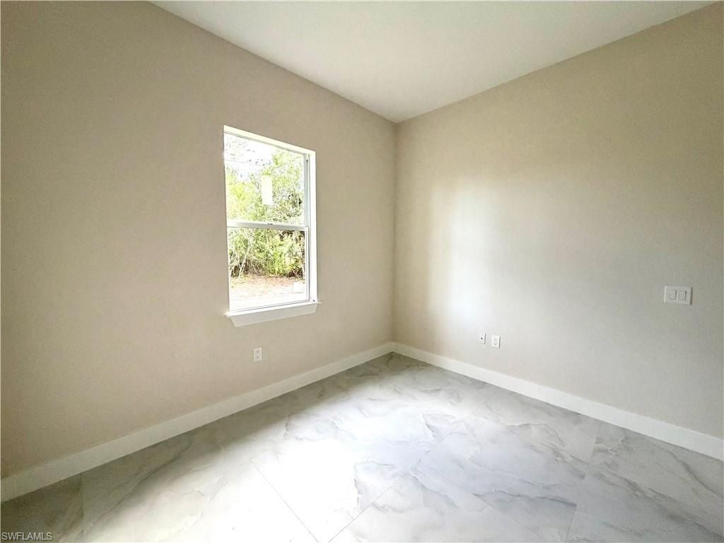 3442 66Th Ave Ne. Naples, FL 34120