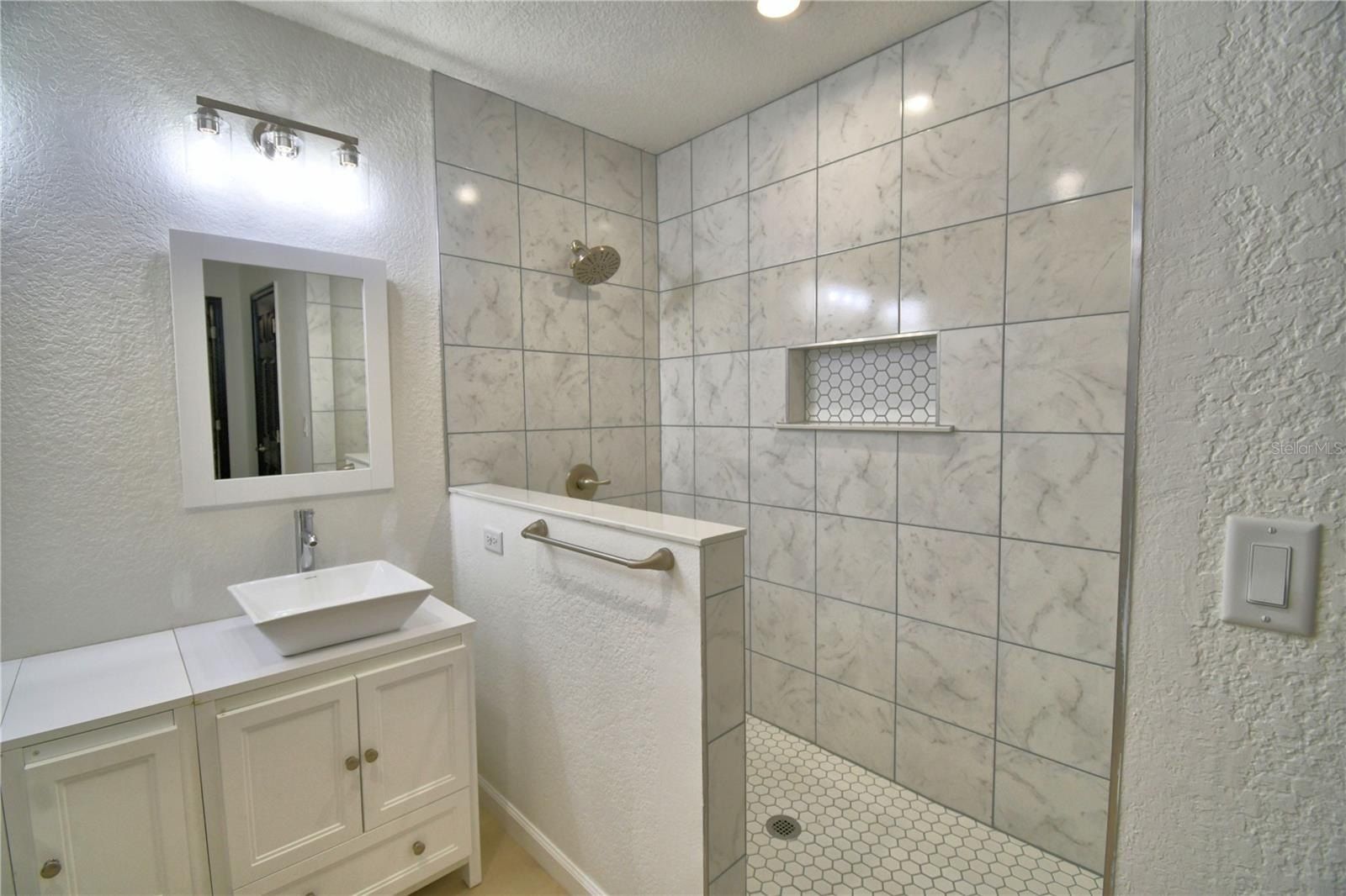 2264 W Longbottom Road. Avon Park, FL 33825