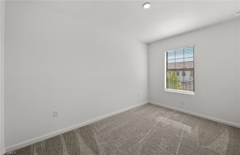 1572 Lake Jessup Cir Lot 0267. Cape Coral, FL 33909