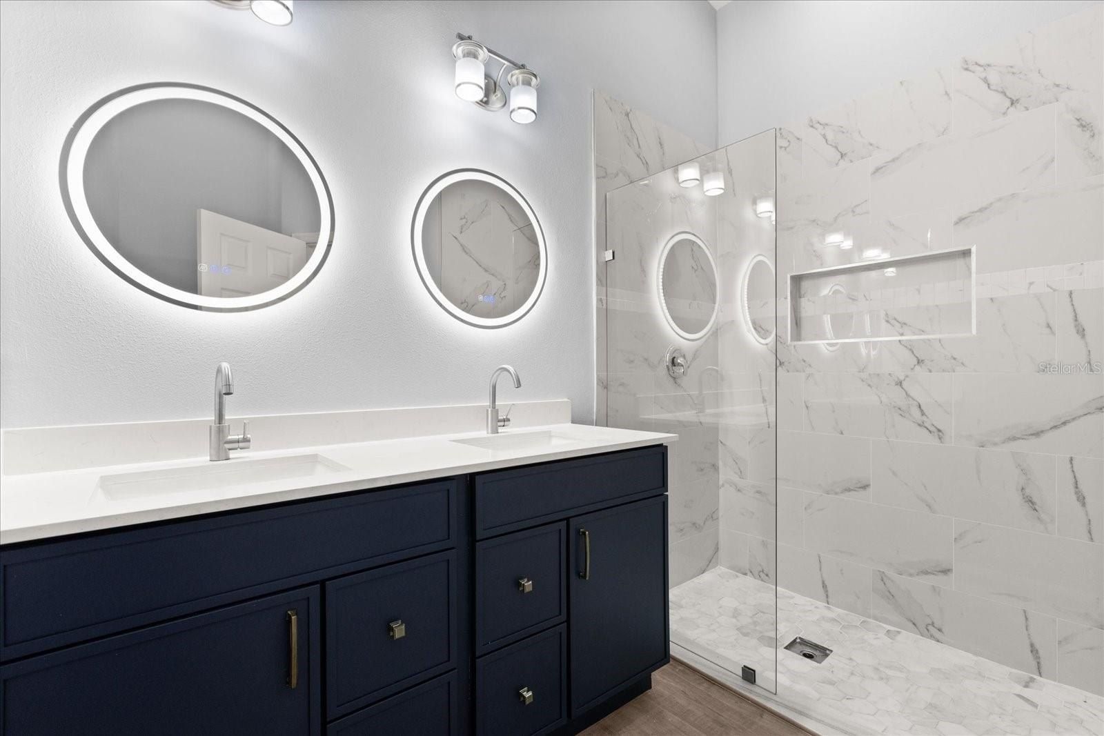 345 W Plymouth Avenue. Deland, FL 32720