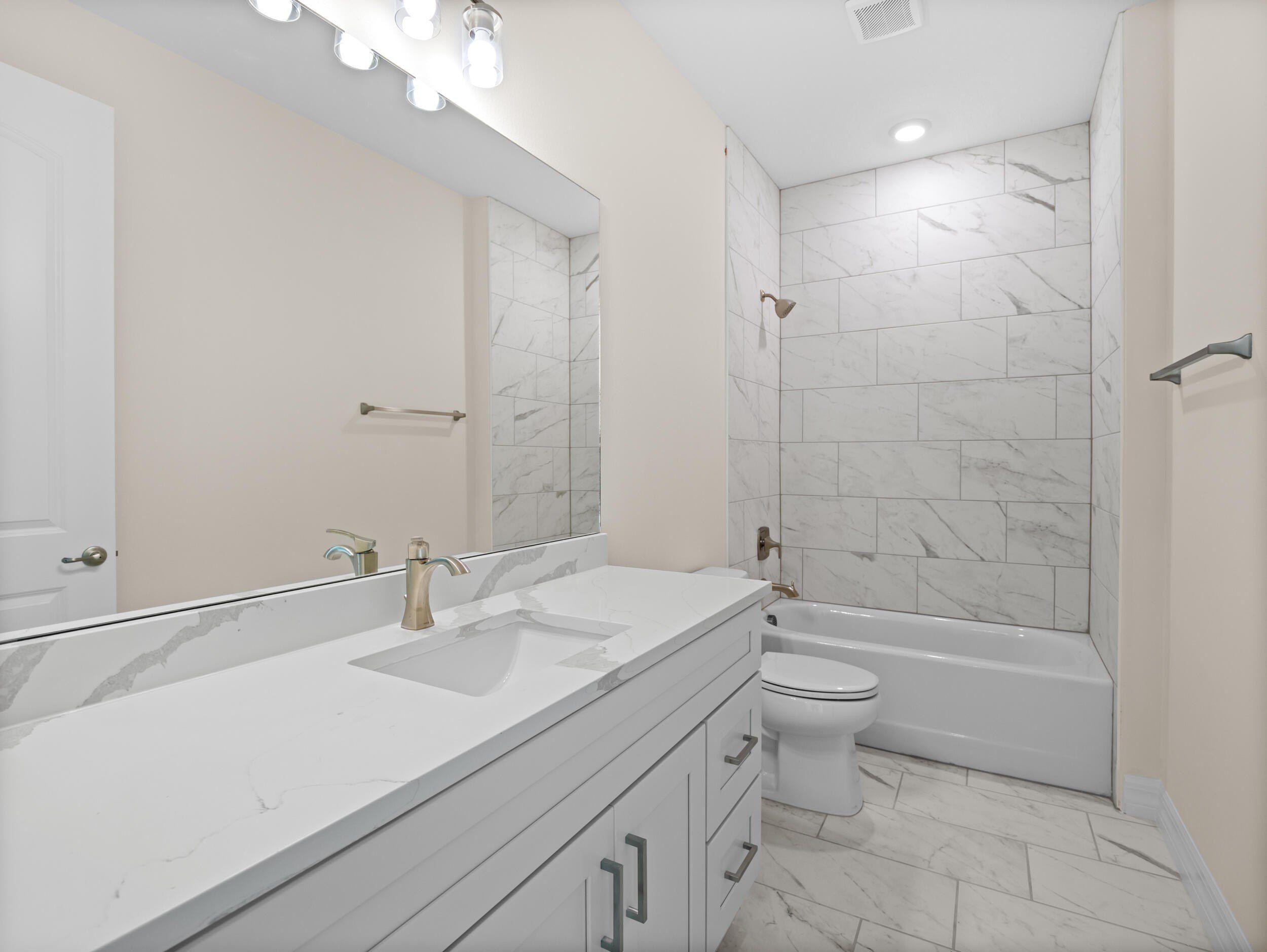 2981 Se Gaffney Ave Se Unit 2981. Palm Bay, FL 32909