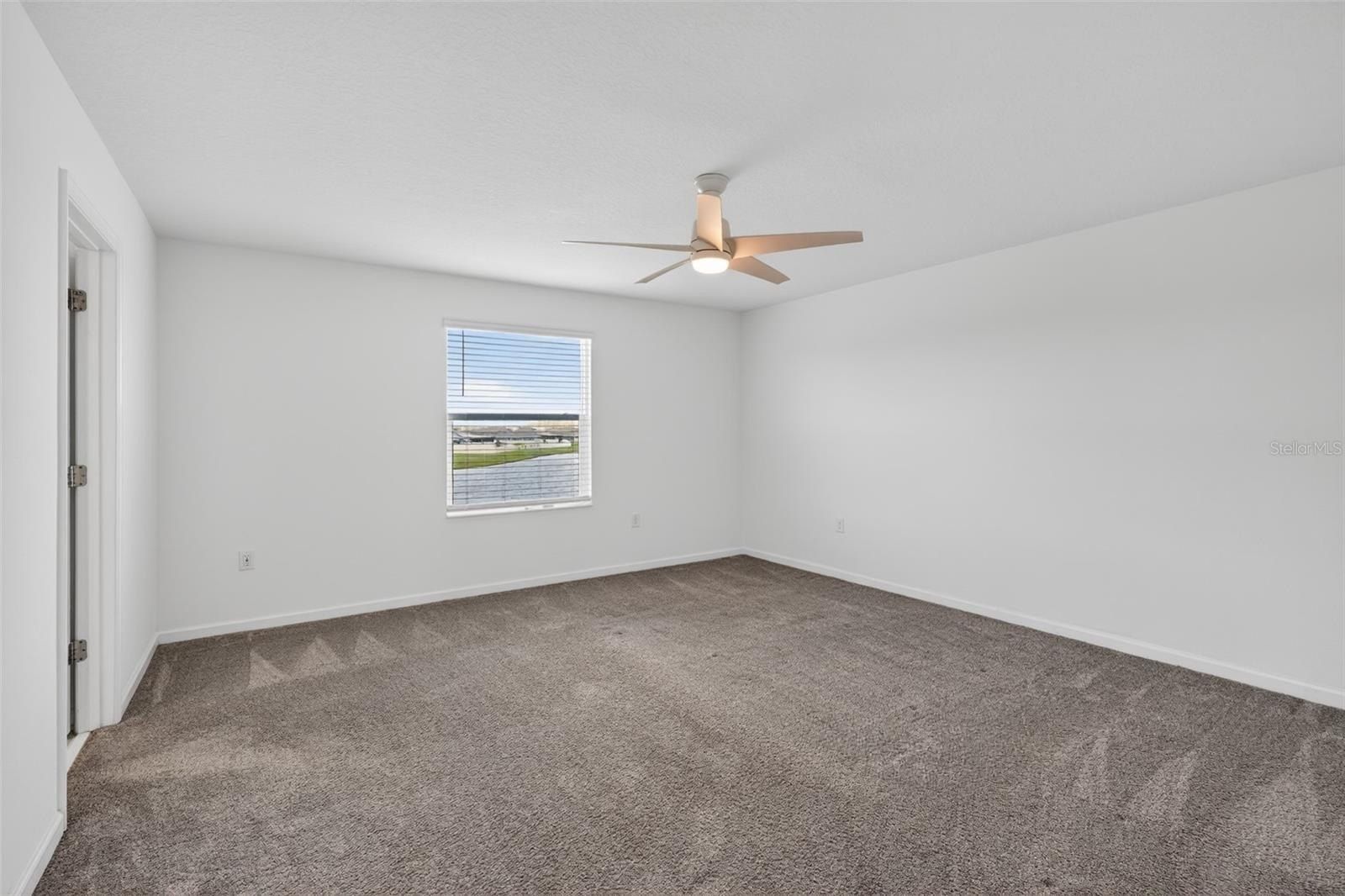 124 Pineywoods Street. Saint Cloud, FL 34771