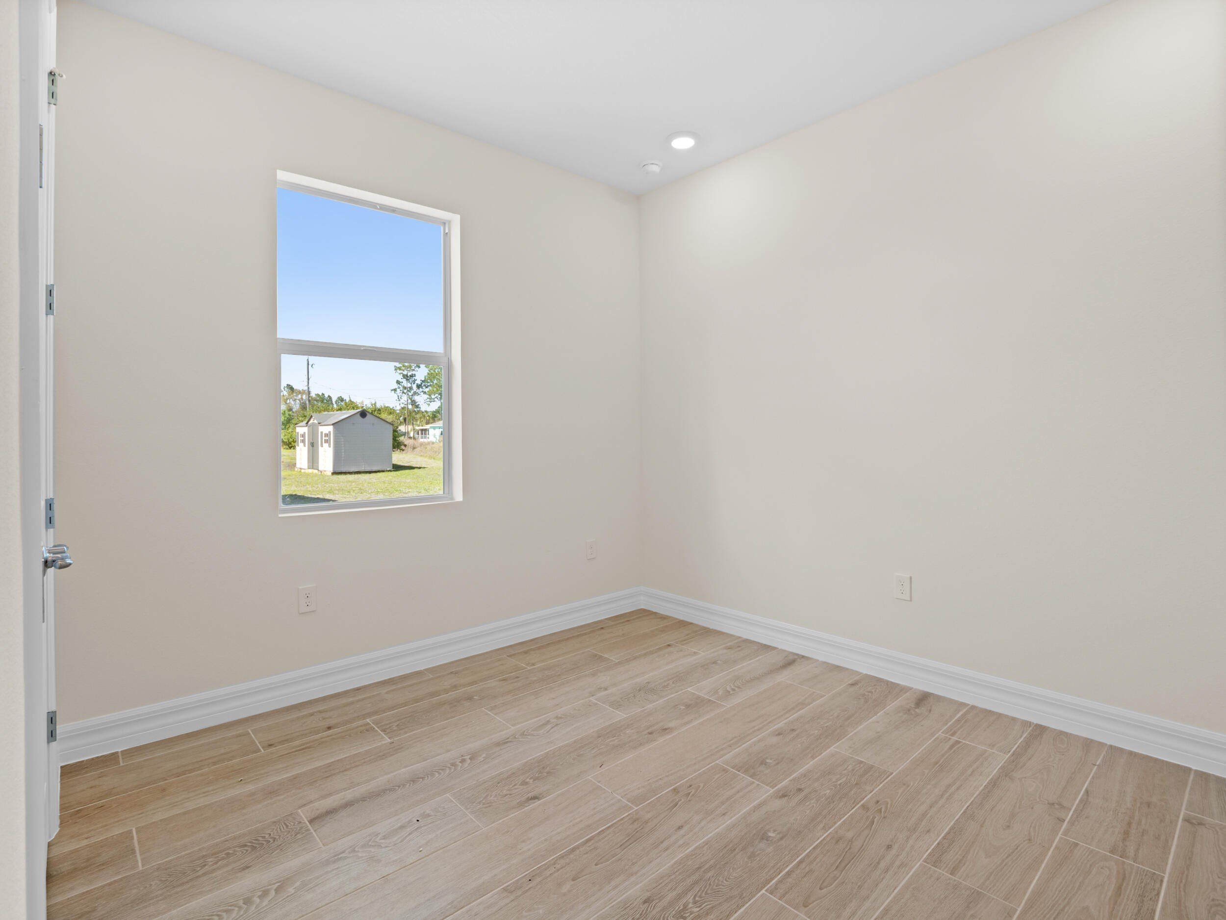 965 Quinn Street Se. Palm Bay, FL 32909