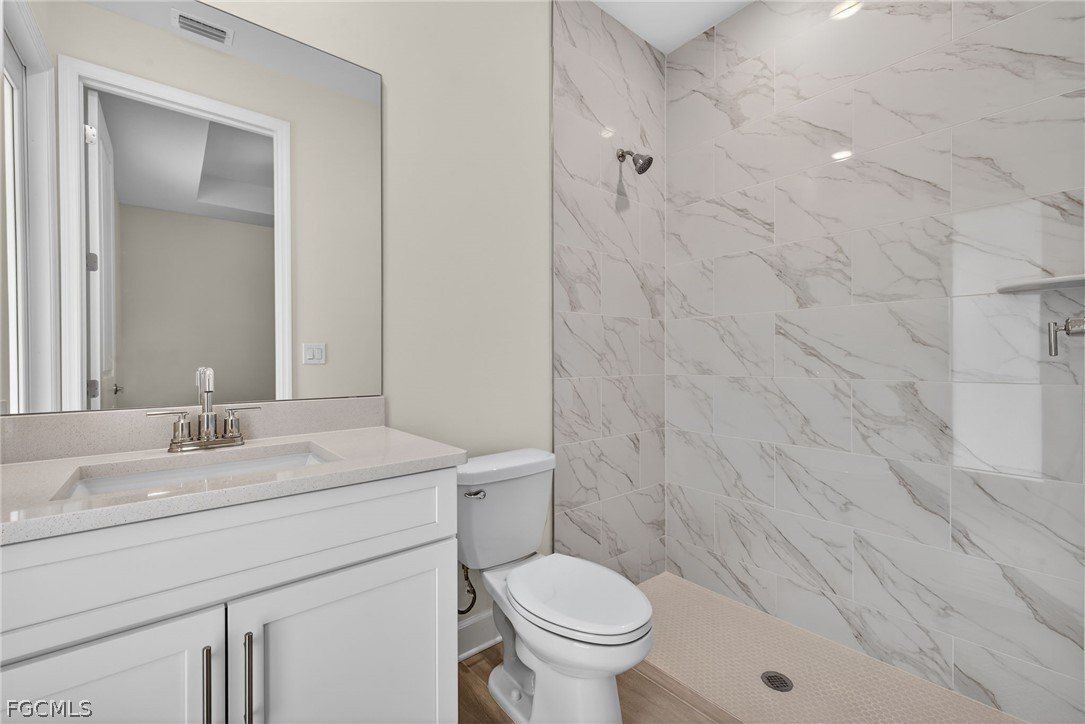 1220 Sw 28Th Street. Cape Coral, FL 33914