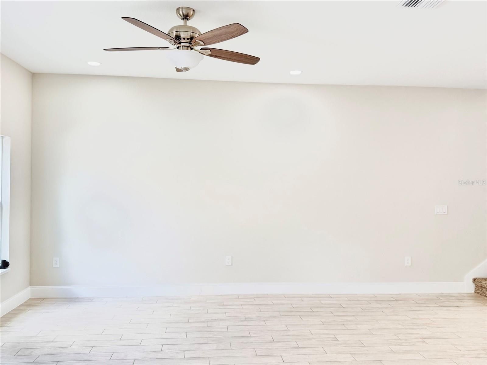 741 S Lee Avenue. Orlando, FL 32805