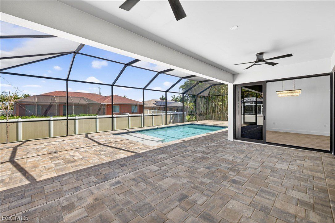 2551 Sw 26Th Place. Cape Coral, FL 33914