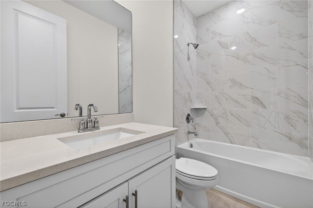 1220 Sw 28Th Street. Cape Coral, FL 33914