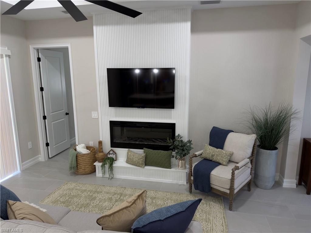 810 Sentinela Blvd Lot 1. Lehigh Acres, FL 33974