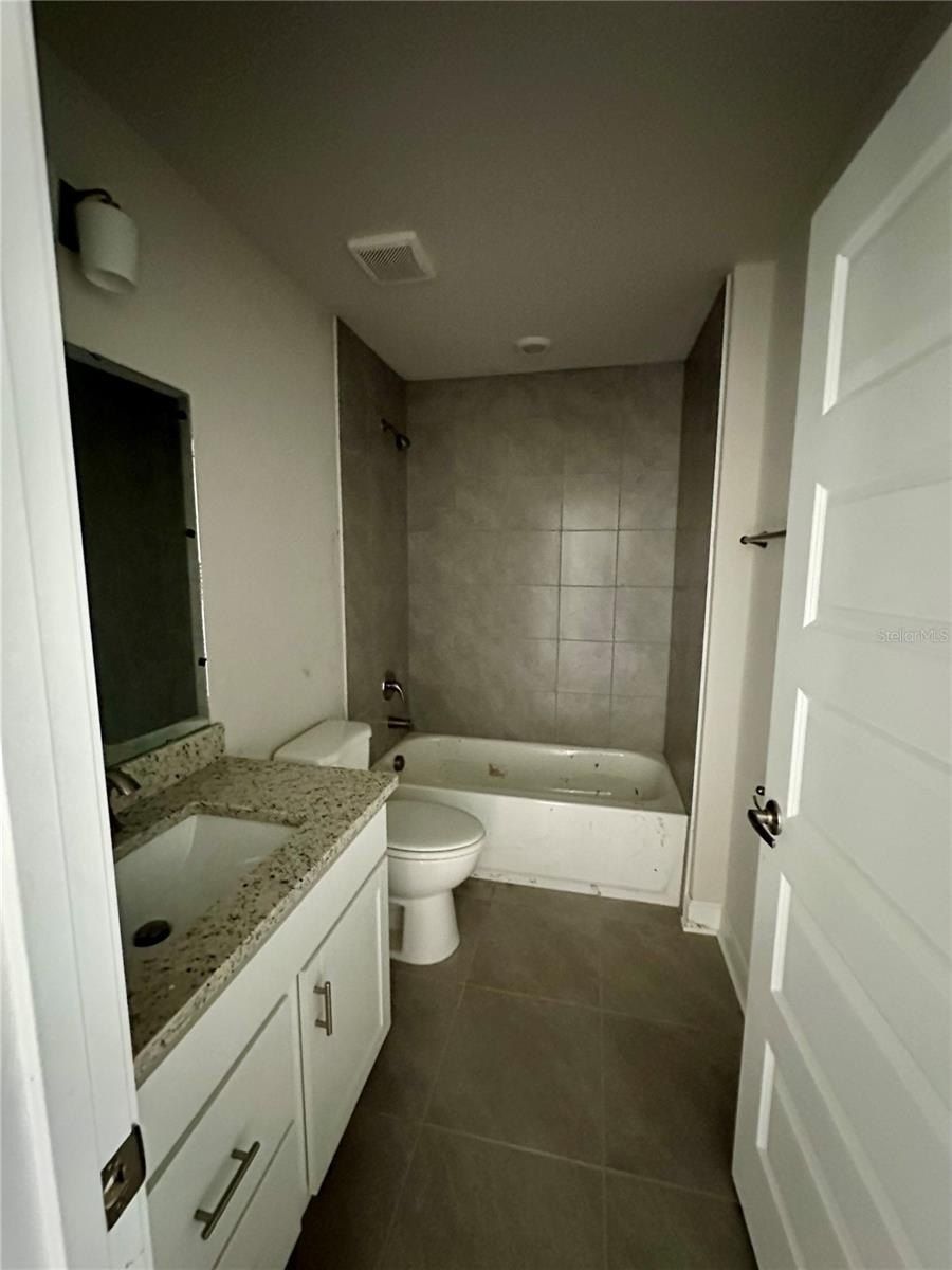 1525 Author Boulevard. Lakeland, FL 33801