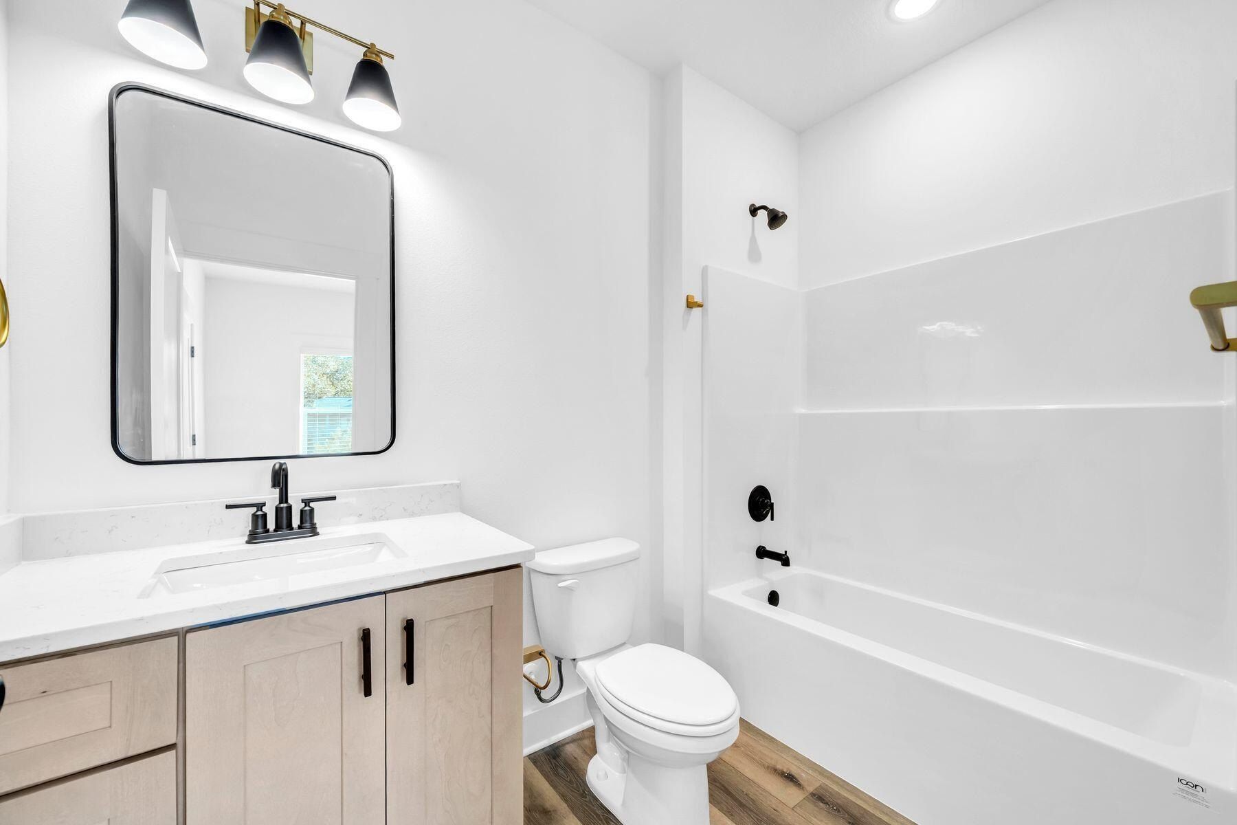 368 Coral Drive. Fort Walton Beach, FL 32548