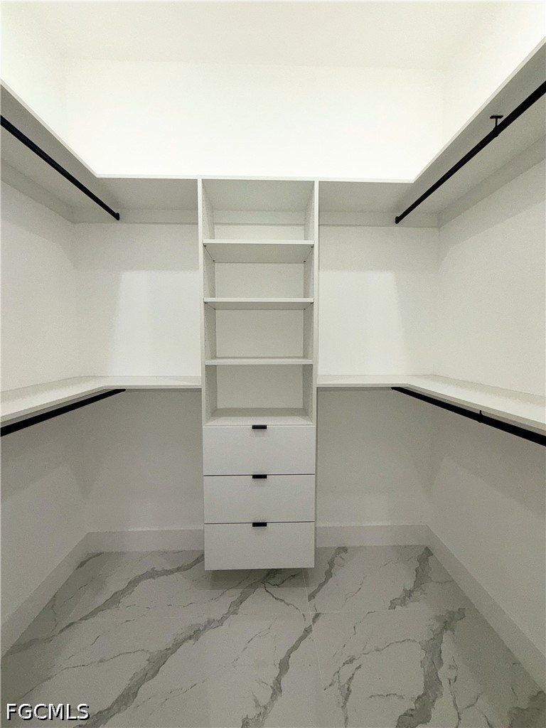 214 Se 8Th Street. Cape Coral, FL 33990