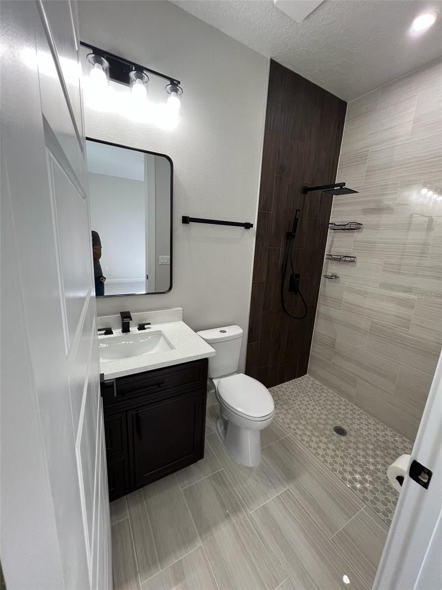 3320 Buckingham Way. Saint Cloud, FL 34772