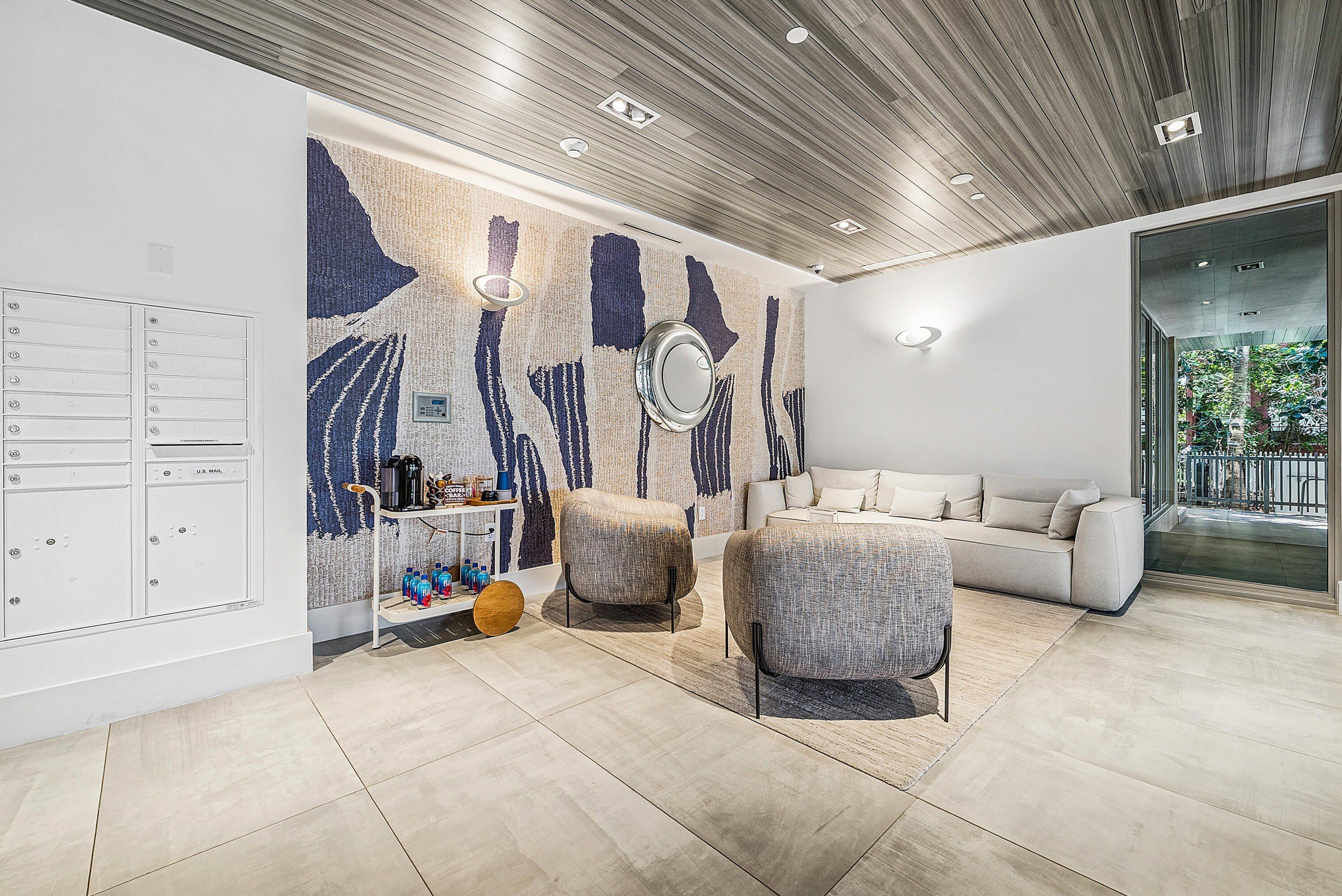 1625 S Ocean Boulevard Unit 10. Delray Beach, FL 33483