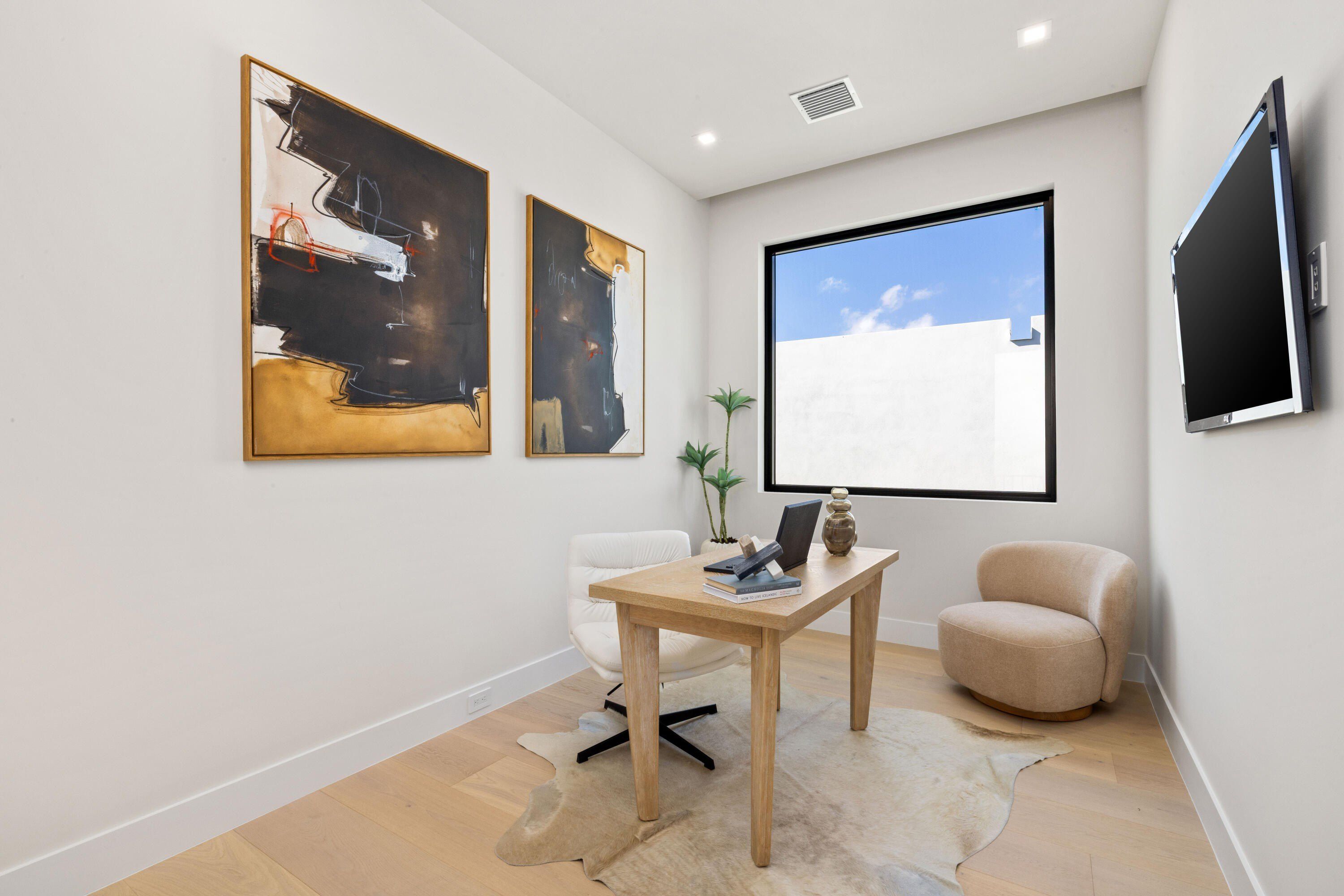 723 Lake Avenue N. Delray Beach, FL 33483