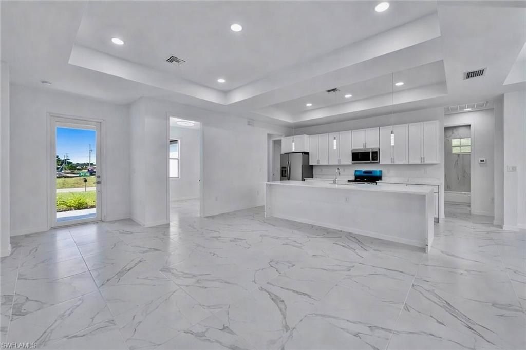 2805 26Th St Sw Lot 8. Lehigh Acres, FL 33976