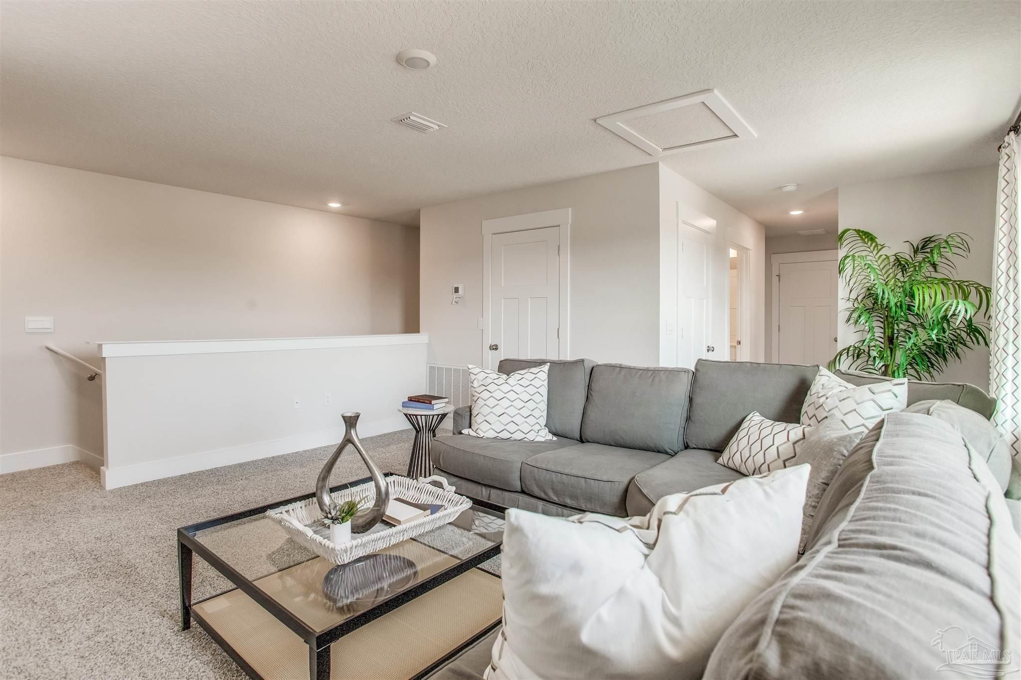 2244 Kildeer St. Cantonment, FL 32533