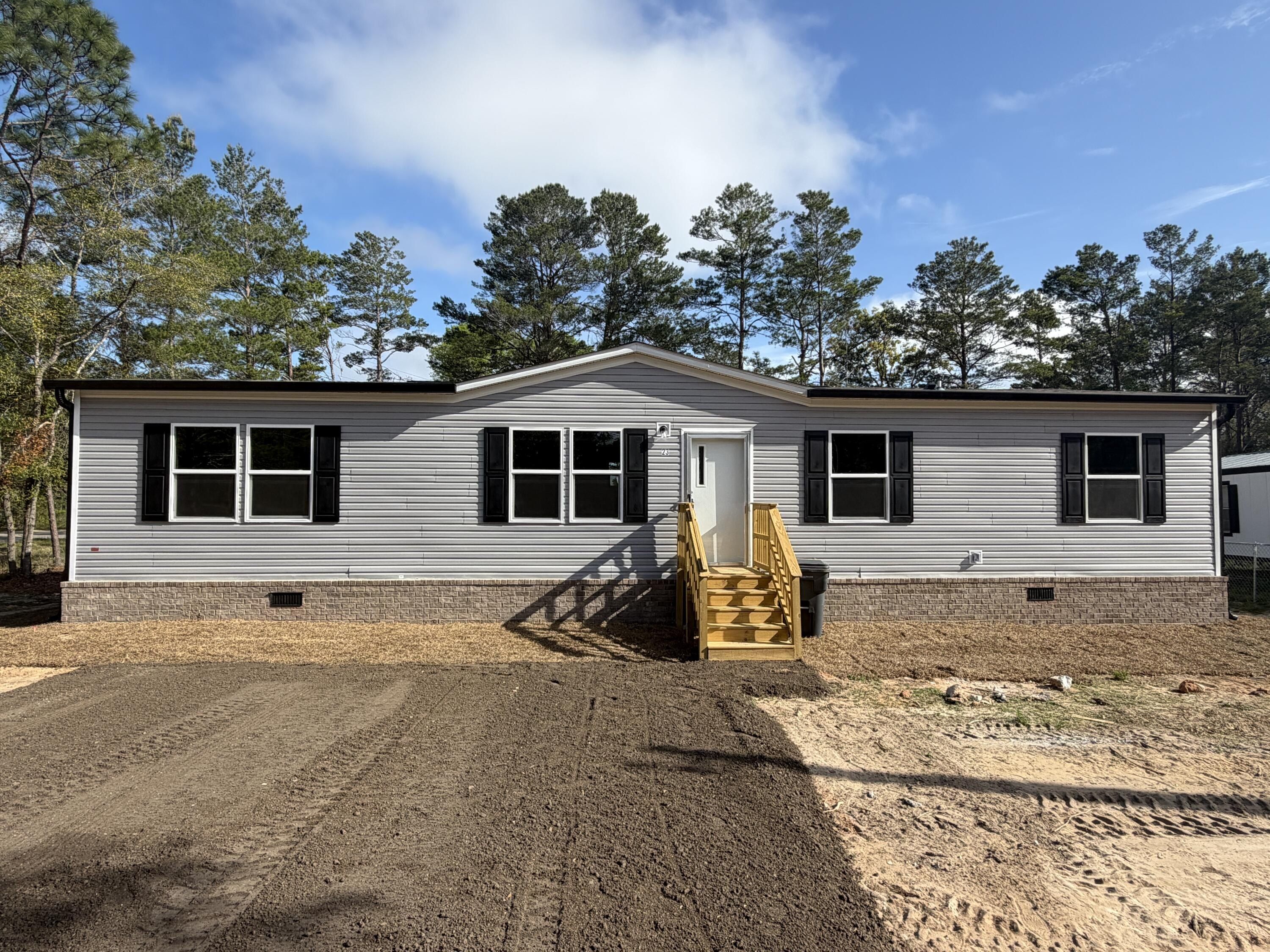 23 Hyacinth Avenue. Defuniak Springs, FL 32433