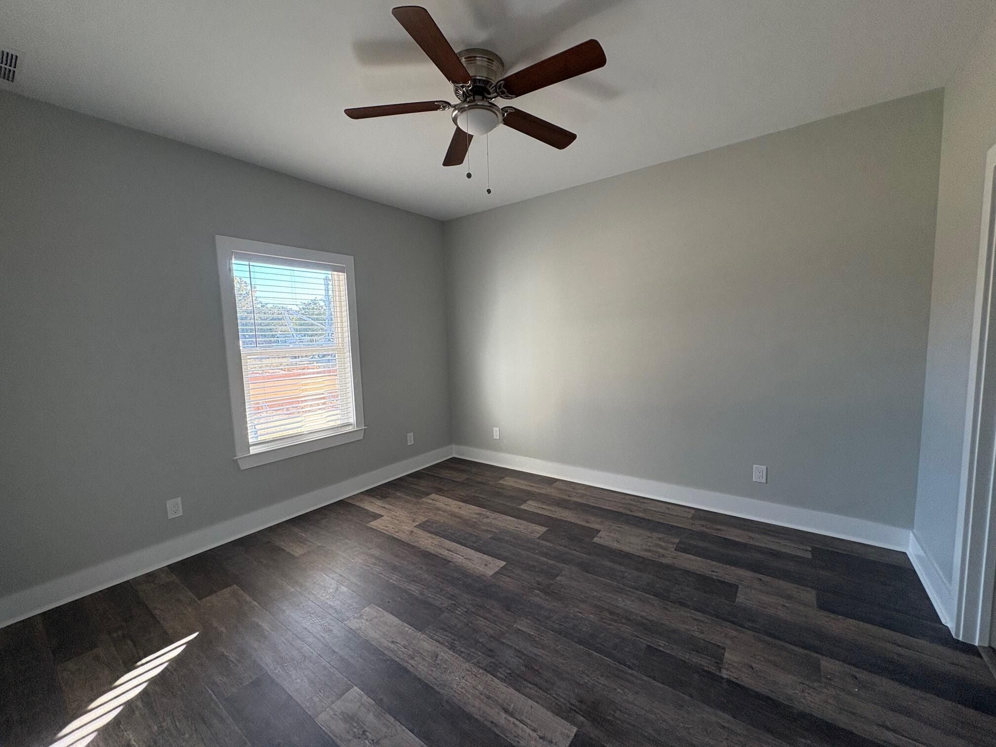 97 Homestead Street. Niceville, FL 32578