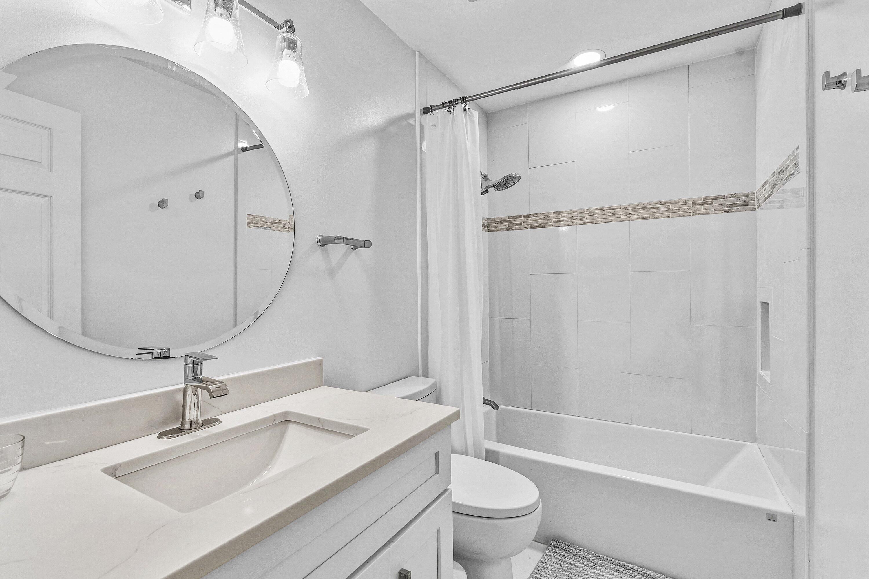 6303 Riverwalk Lane Unit 3. Jupiter, FL 33458