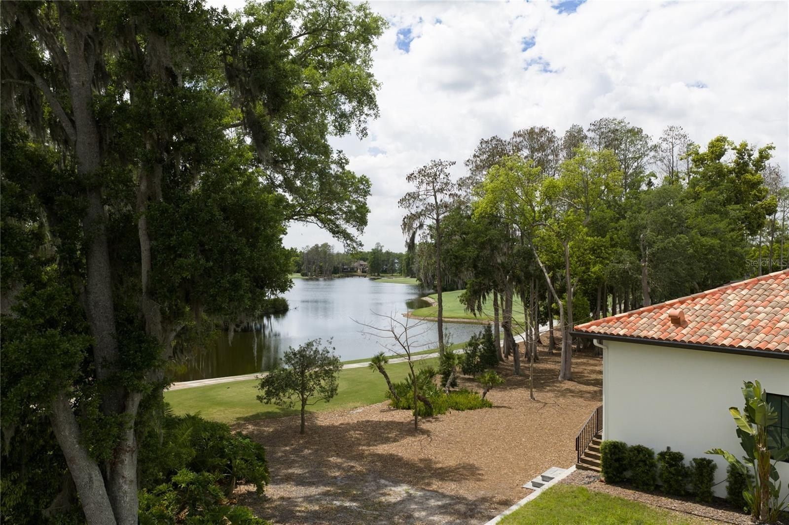 16912 Villalagos De Avila. Lutz, FL 33548
