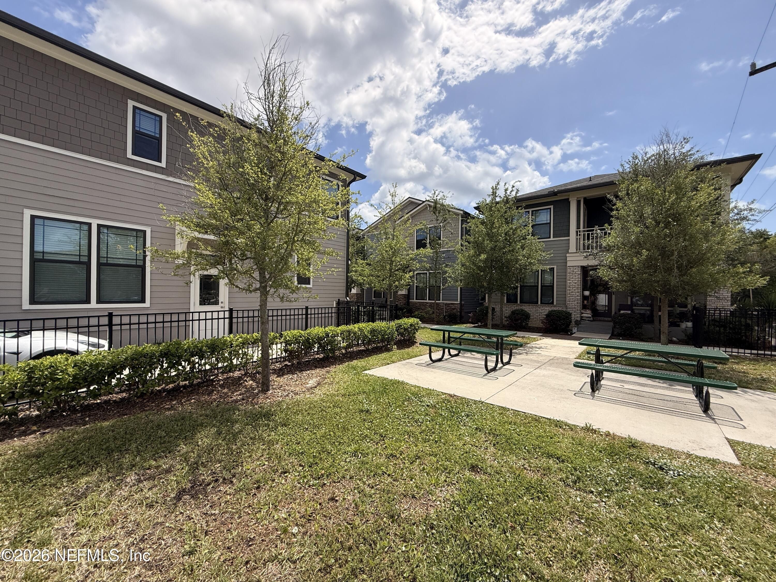 2914 College Street. Jacksonville, FL 32205