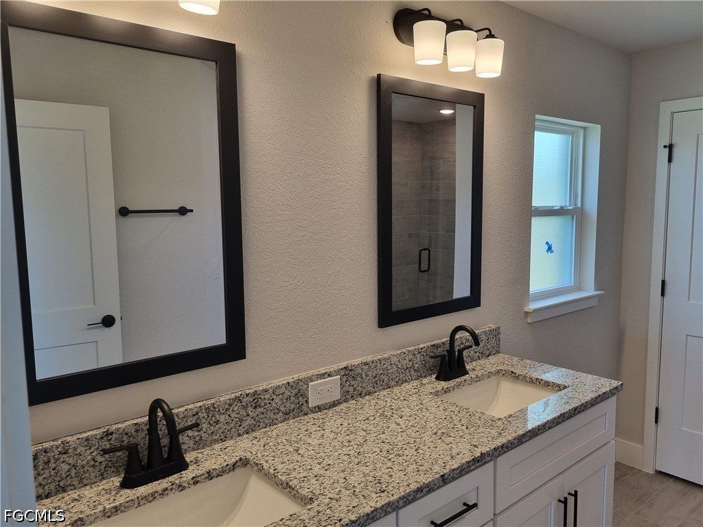 4354 Nw 34Th Avenue. Cape Coral, FL 33993