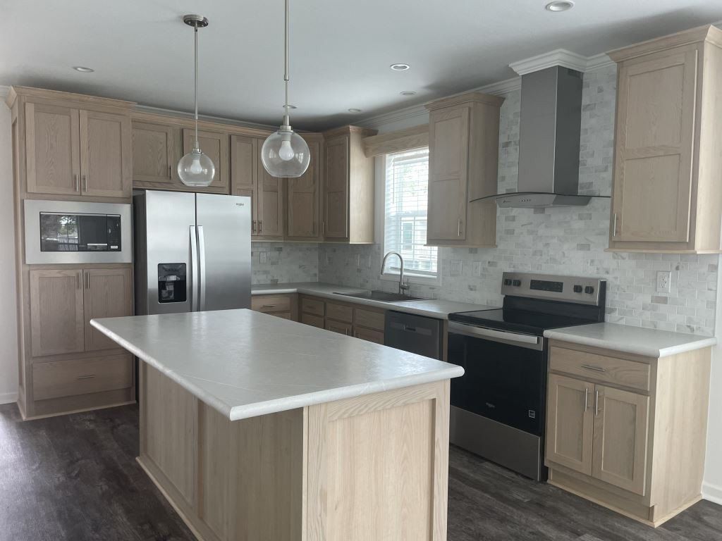 765 Arbor Estate Way. Plant City, FL 33565