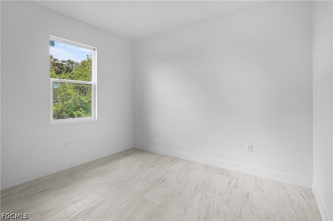 632634 Knapp St. Lehigh Acres, FL 33974