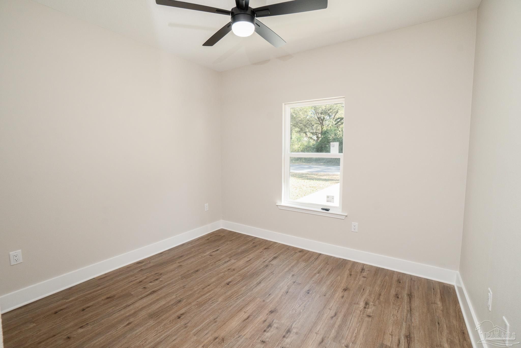 10 Tennessee Dr. Pensacola, FL 32505