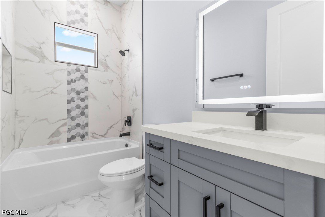 2818 42Nd Street Sw. Lehigh Acres, FL 33976