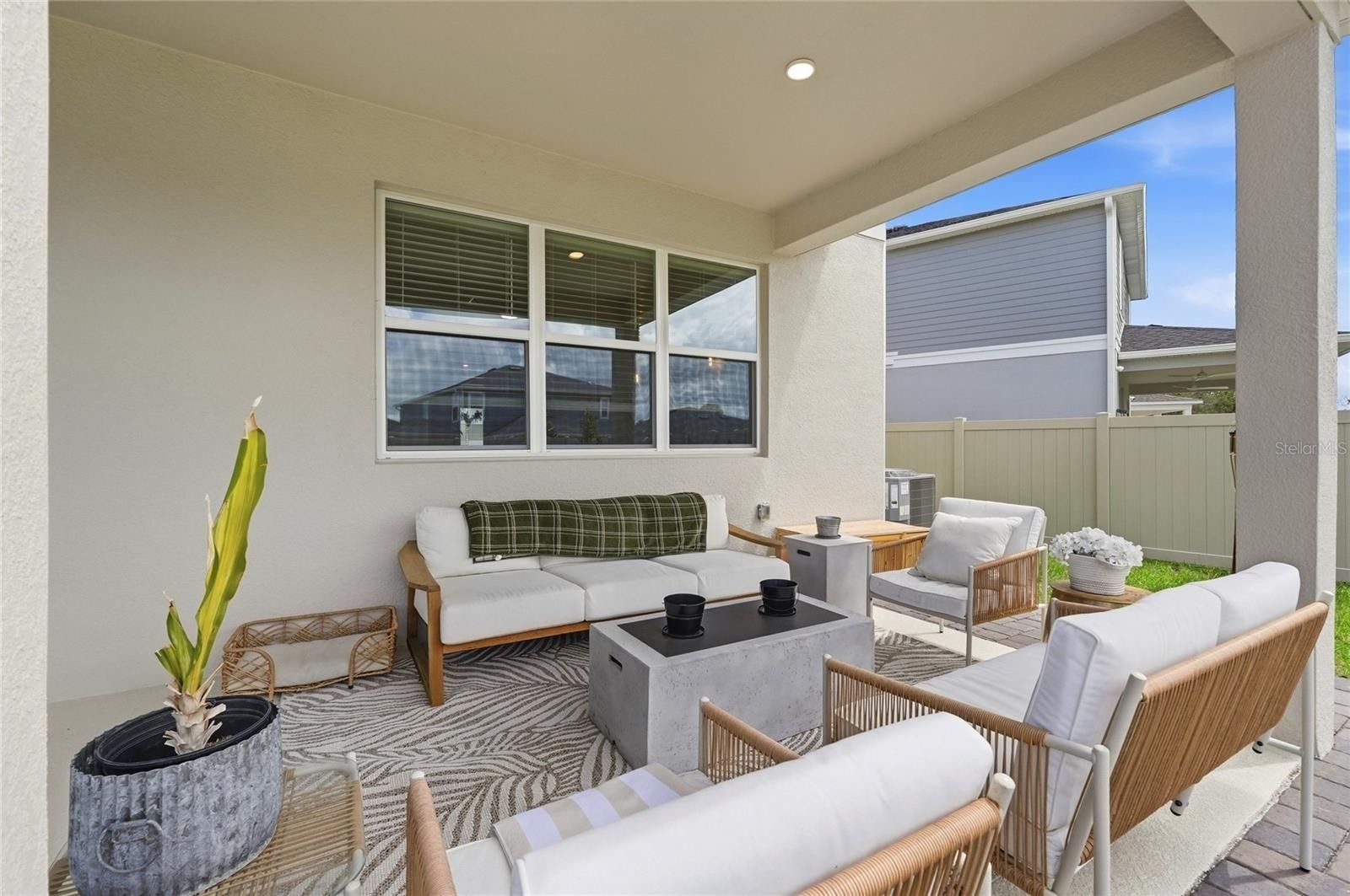 3393 Rolling Plains Circle. Clermont, FL 34714