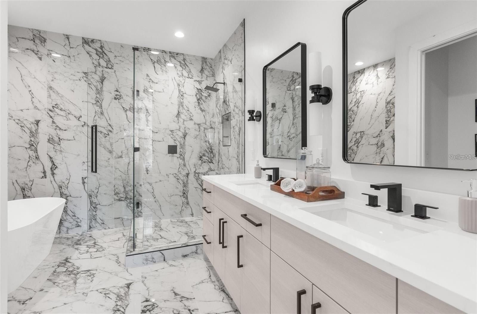 102 W Adalee Street. Tampa, FL 33603