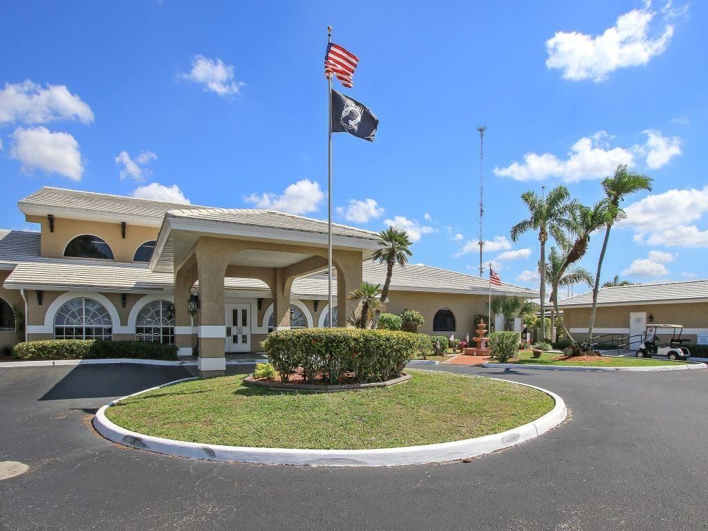 1022 Davy Jones Drive. North Fort Myers, FL 33917